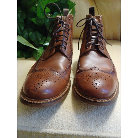 Aston Grey Erane Wingtip Mens Boots Sz 9.5 Hand Crafted display picture 1